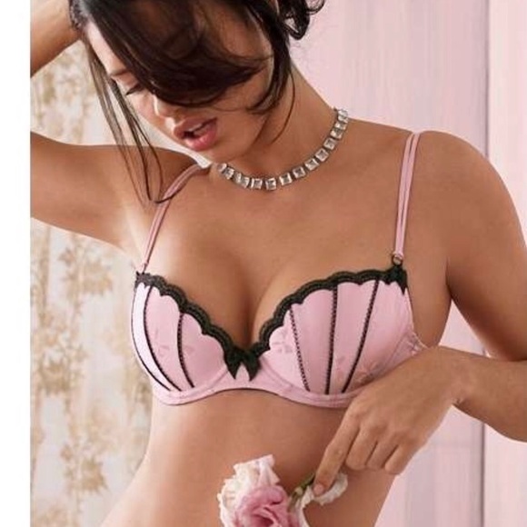 Victoria's Secret Other - Victoria’s Secret sexy little thing balconette bra